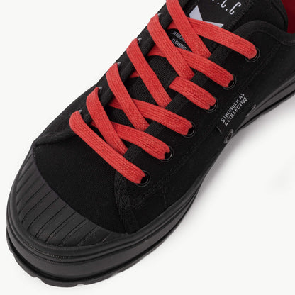 Surge Lo Sneakers  - Black