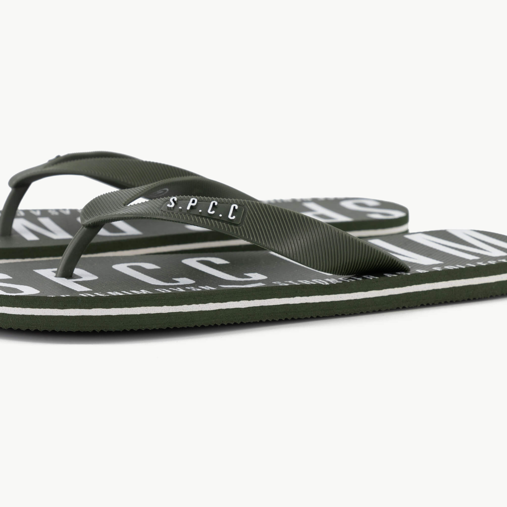 Relay jeans flip discount flops