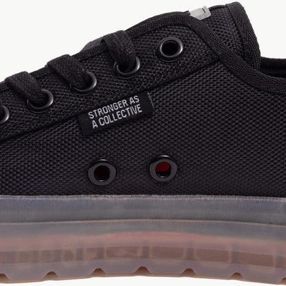 Surge Dusk Lo Sneakers  - Black