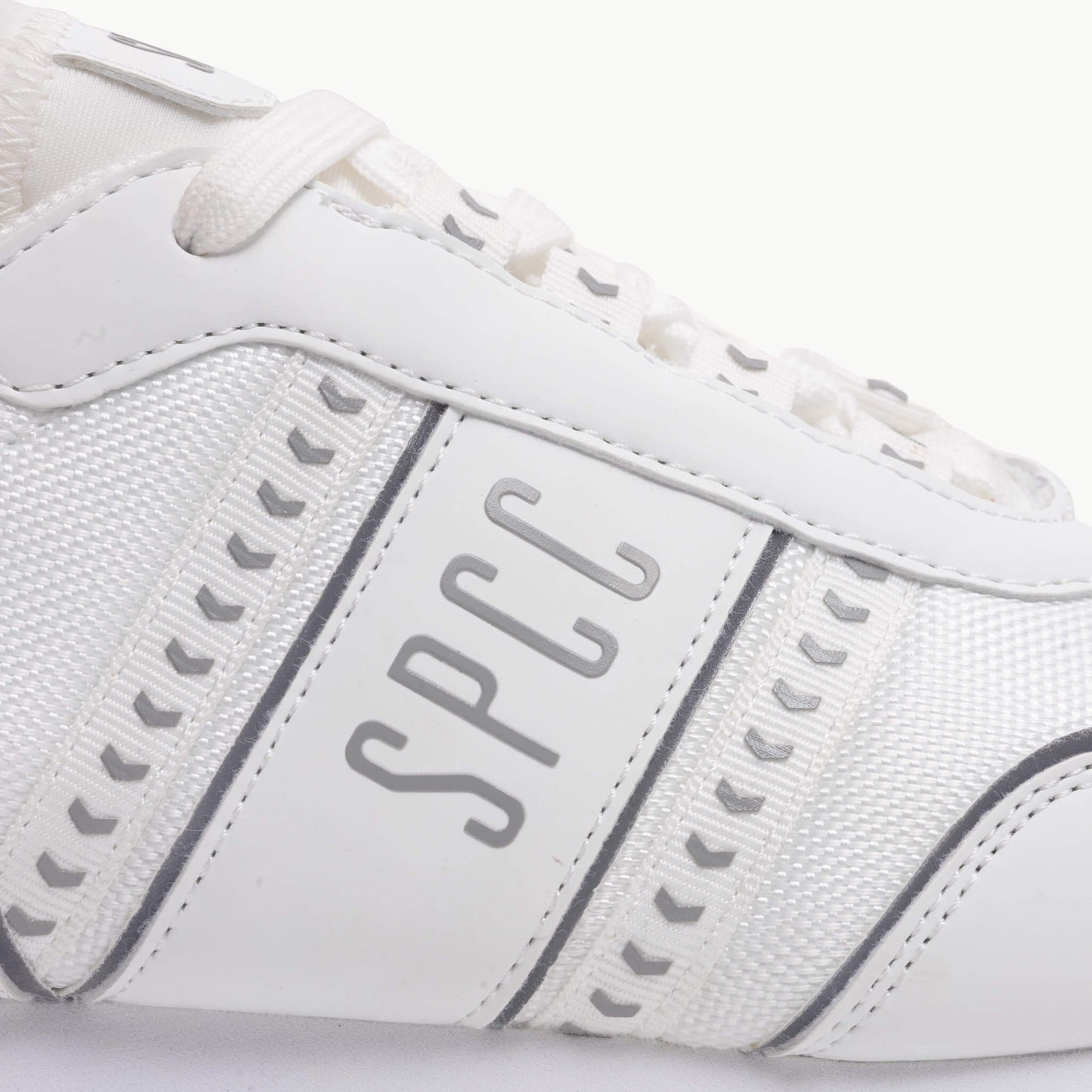 Regiment Sneakers  - White