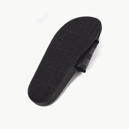 Dermott Slider  - Black