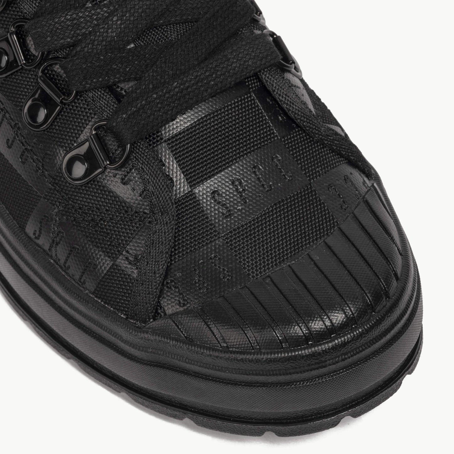 Surge Hewson Hi Sneakers  - Black