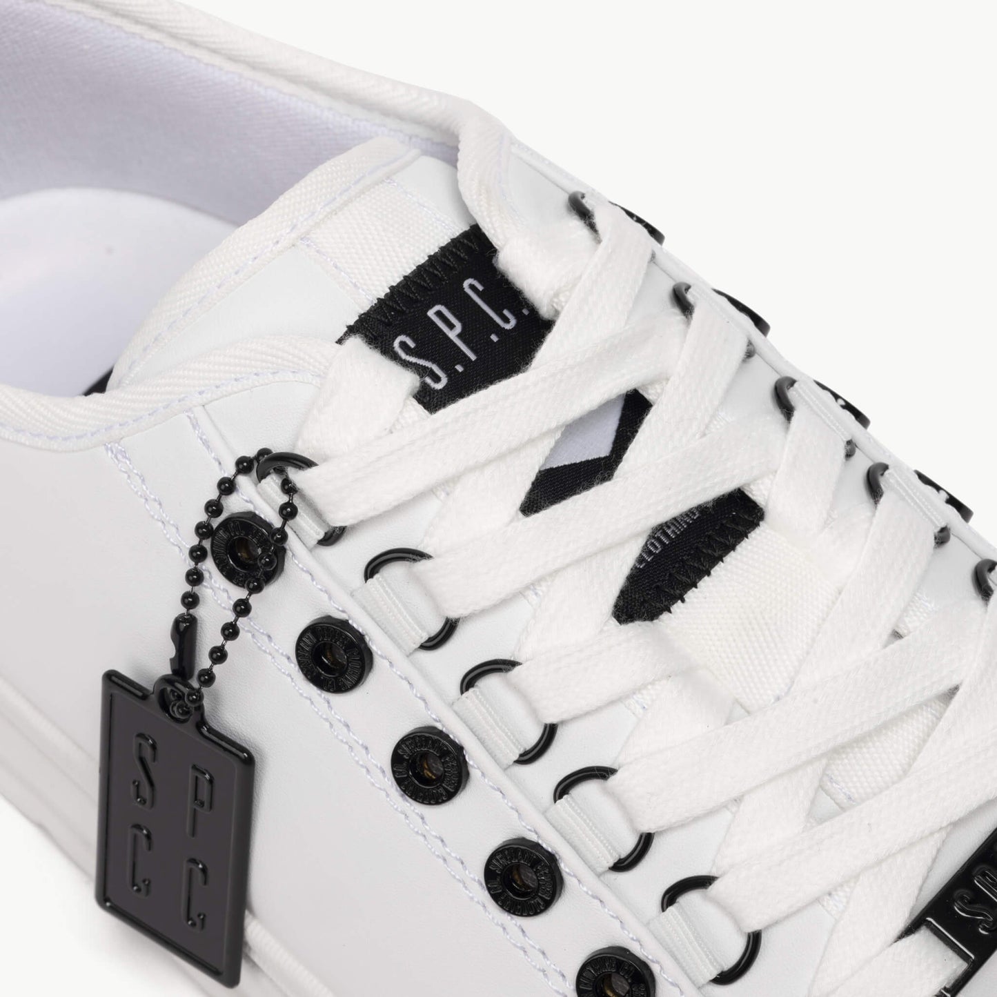 Surge Parreno Lo Sneakers  - White